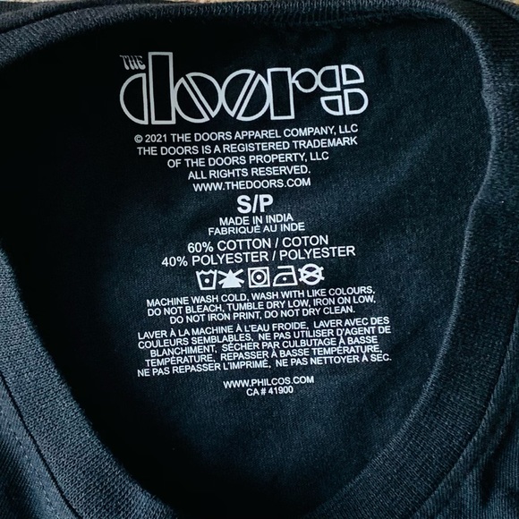 NWOT, The Doors Logo T-shirt, size S - Picture 2 of 3